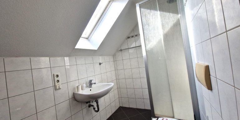 Badezimmer 1 von 2