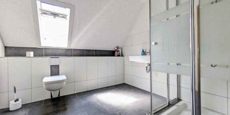 Badezimmer OG