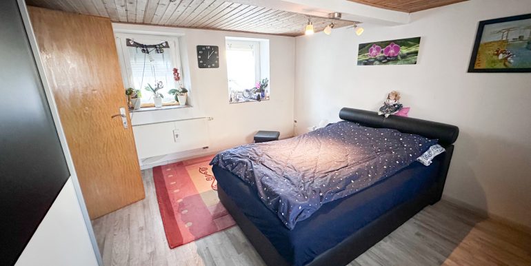 Schlafzimmer Altbau EG